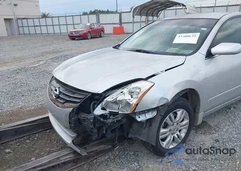2012 Nissan Altima 2.5 S z USA, uszkodzony, nr VIN 1N4AL2AP5CC189952